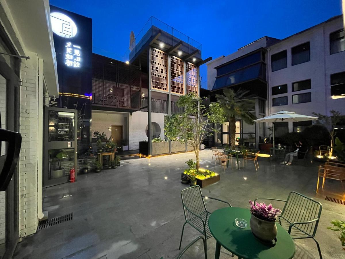 Once Artistic Inn Luoyang Лоян Экстерьер фото