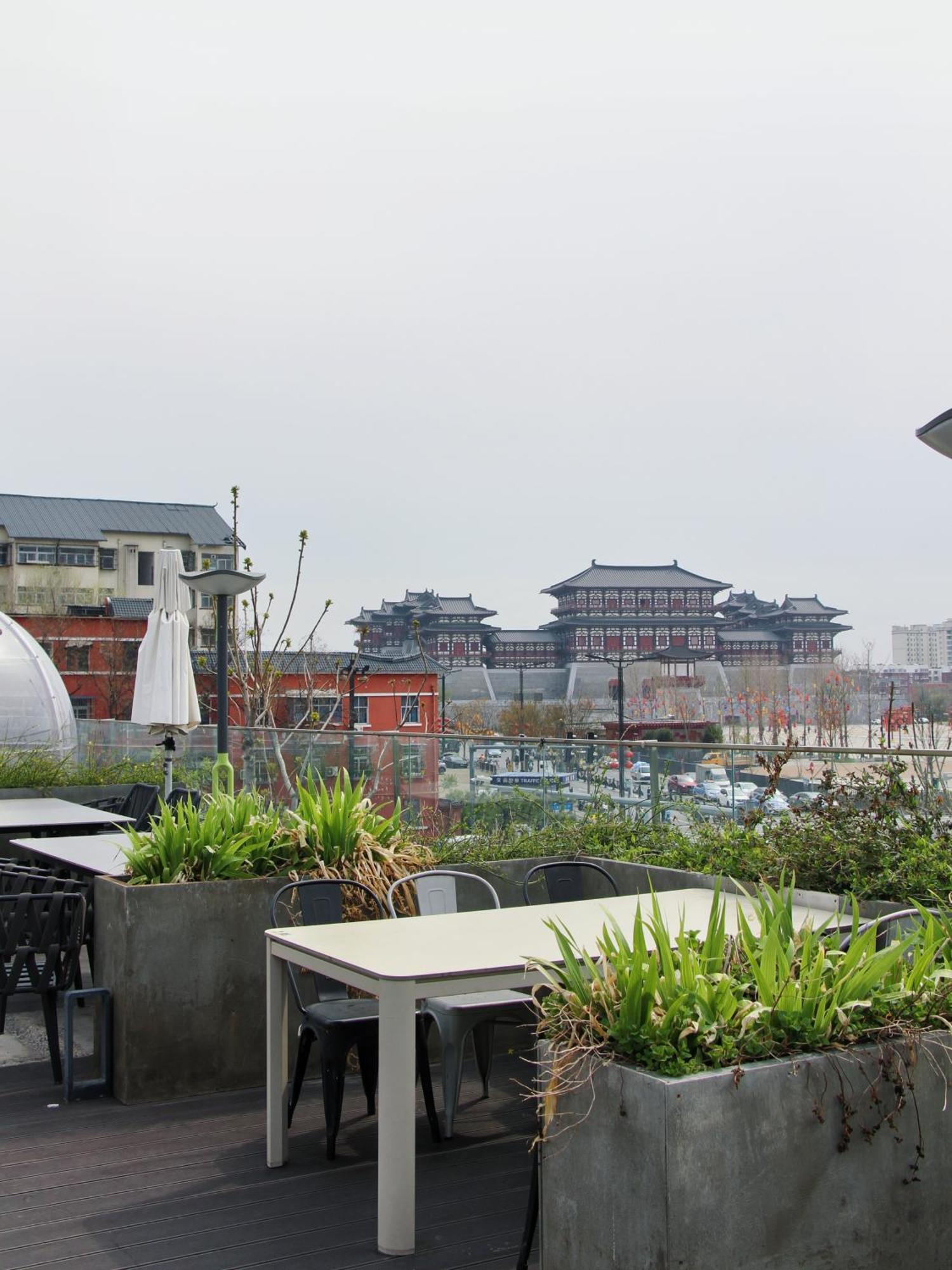 Once Artistic Inn Luoyang Лоян Экстерьер фото