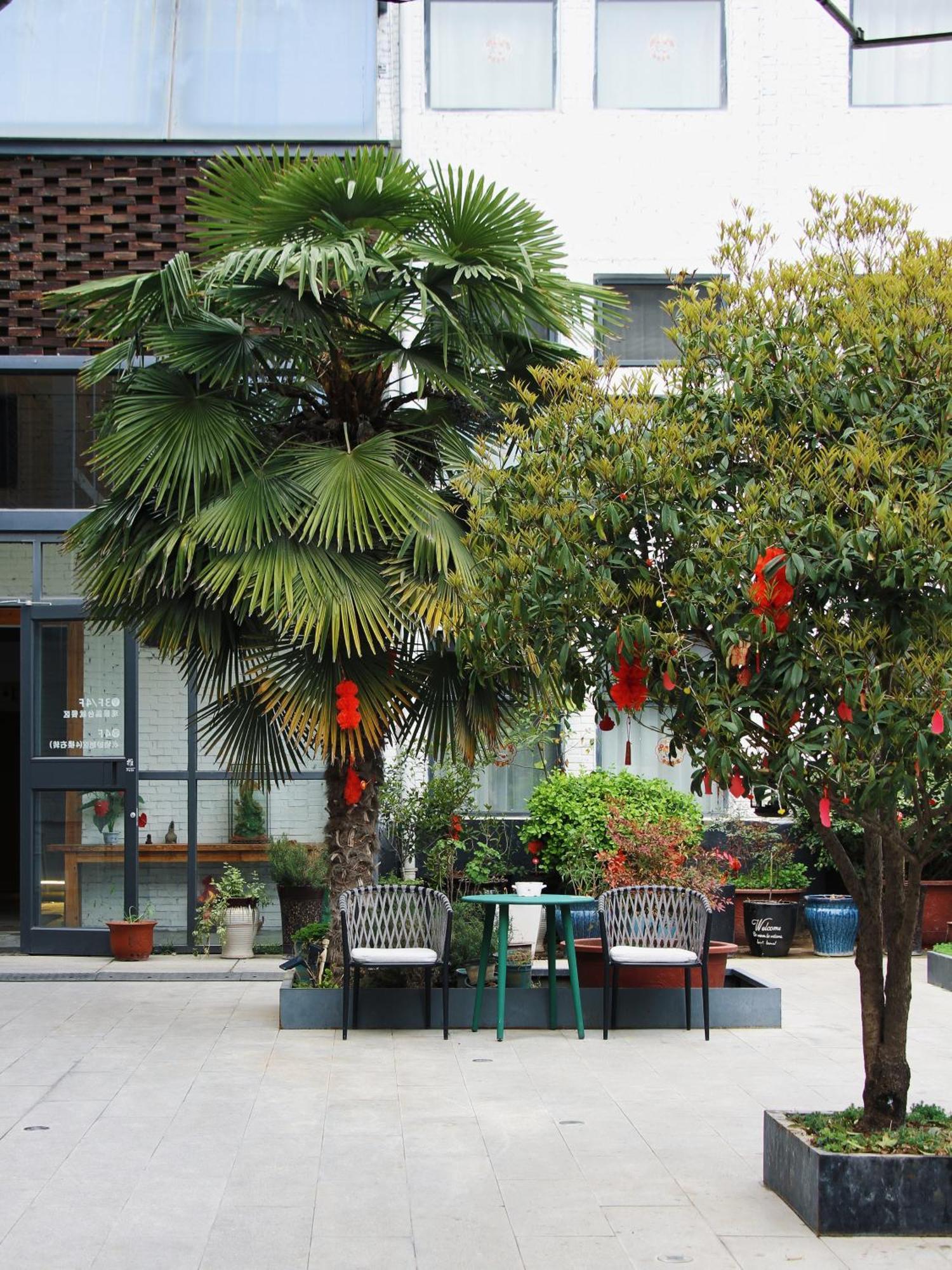 Once Artistic Inn Luoyang Лоян Экстерьер фото